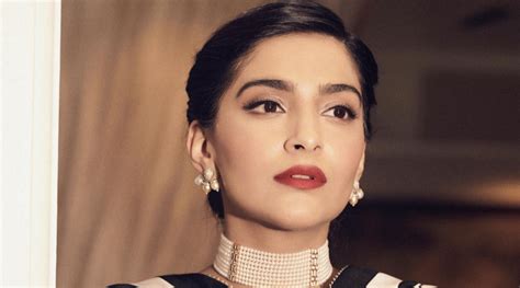 sonam xxx|Sonam Kapoor Porn Video Collection